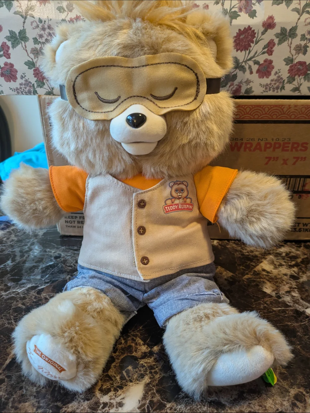 2017 teddy ruxpin Led eyes‎ collectible